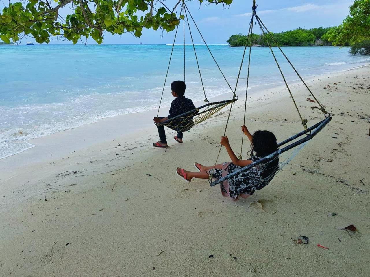 Hulhan'Gu Lodge Himmafushi Extérieur photo